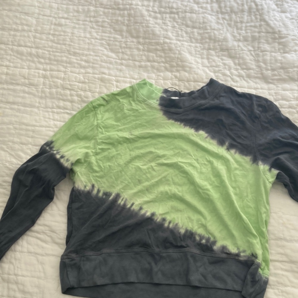 S’edge long sleeve lightly cropped navy and green tie dye shirt